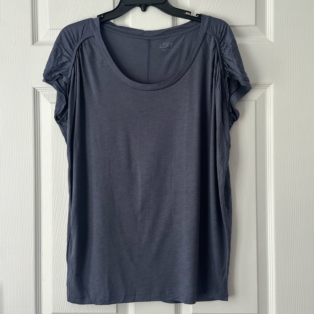 Ann Taylor LOFT Top Sz M